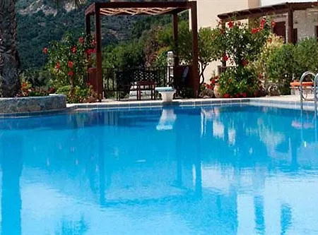 Stefanos Village 3*